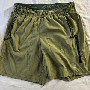 Eddie Bauer Motion Shorts